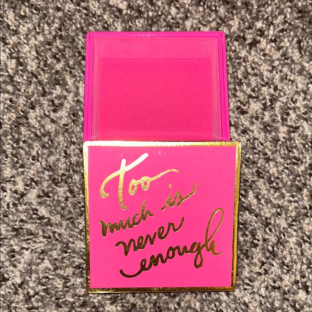 Lilly Pulitzer Lacquer Decorative Box in Dragonfruit Sunken Treasure pattern - Picture 3 of 5